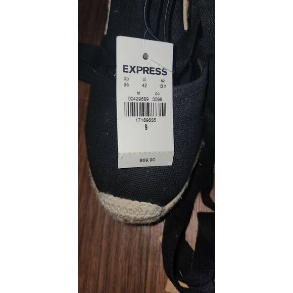 Express Espadrilles  - Picture 8 of 9